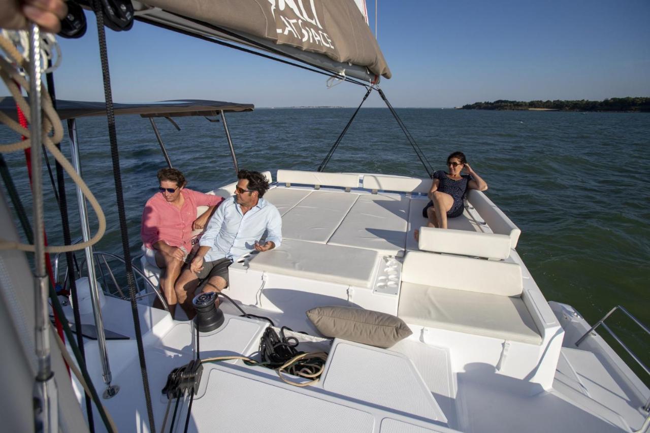 Bateau-hôtel Private Exclusive Catamaran 'hang Loose' Barcelone