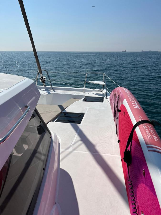 Private Exclusive Catamaran 'hang Loose' * Barcelone
